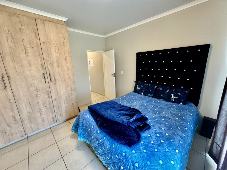 2 Bedroom Property for Sale in Van Der Hoff Park North West